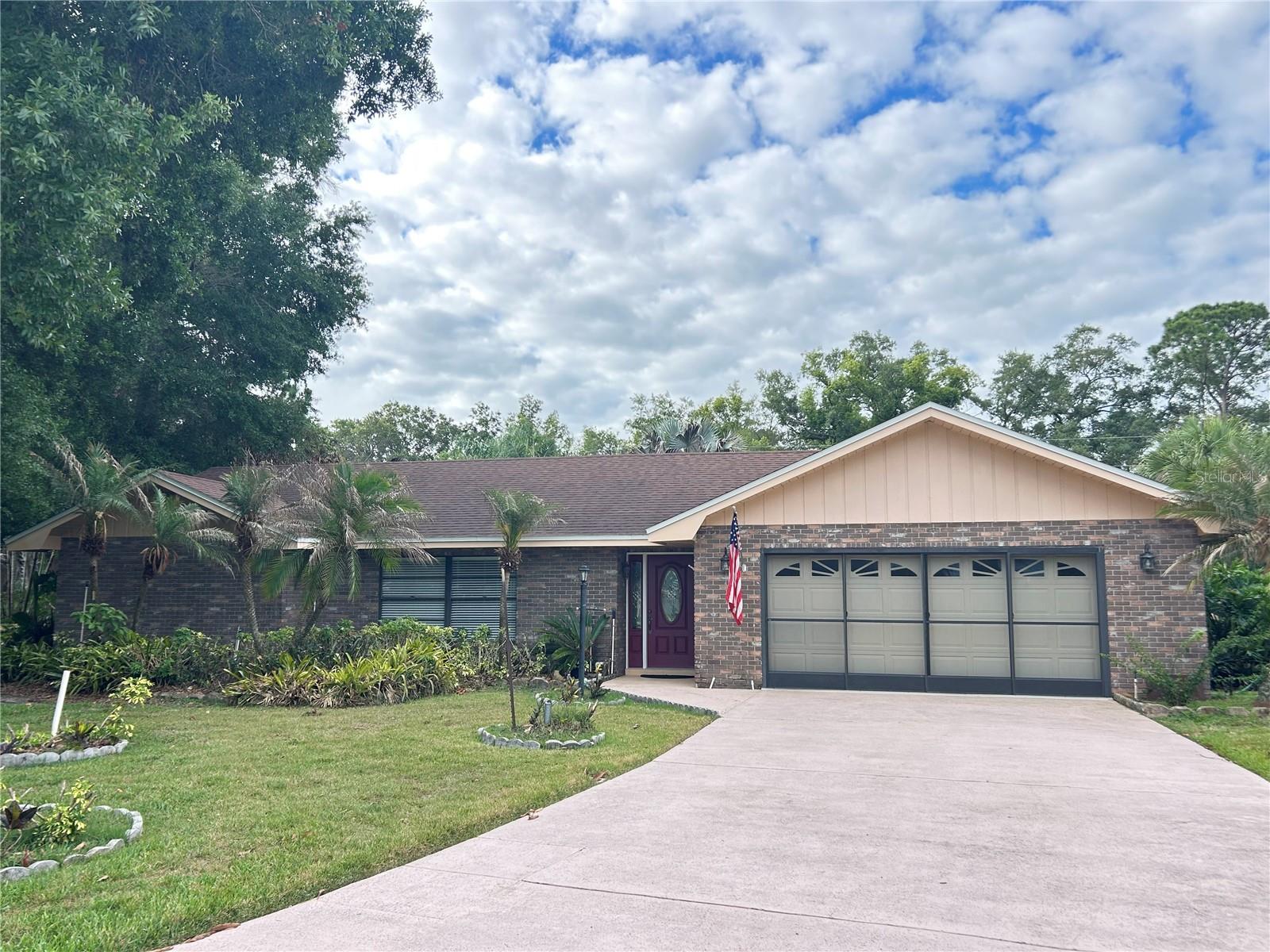 Single Family Residence em WINTER HAVEN, FL - Daniel Dourado