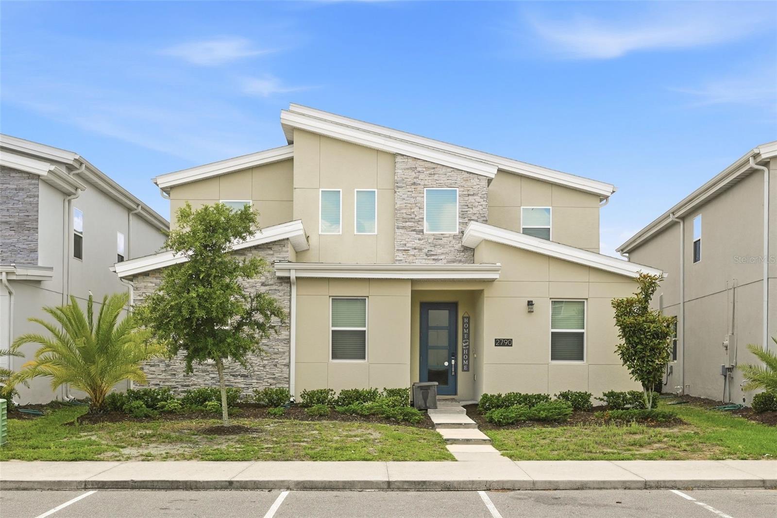 Single Family Residence em KISSIMMEE, FL - Daniel Dourado