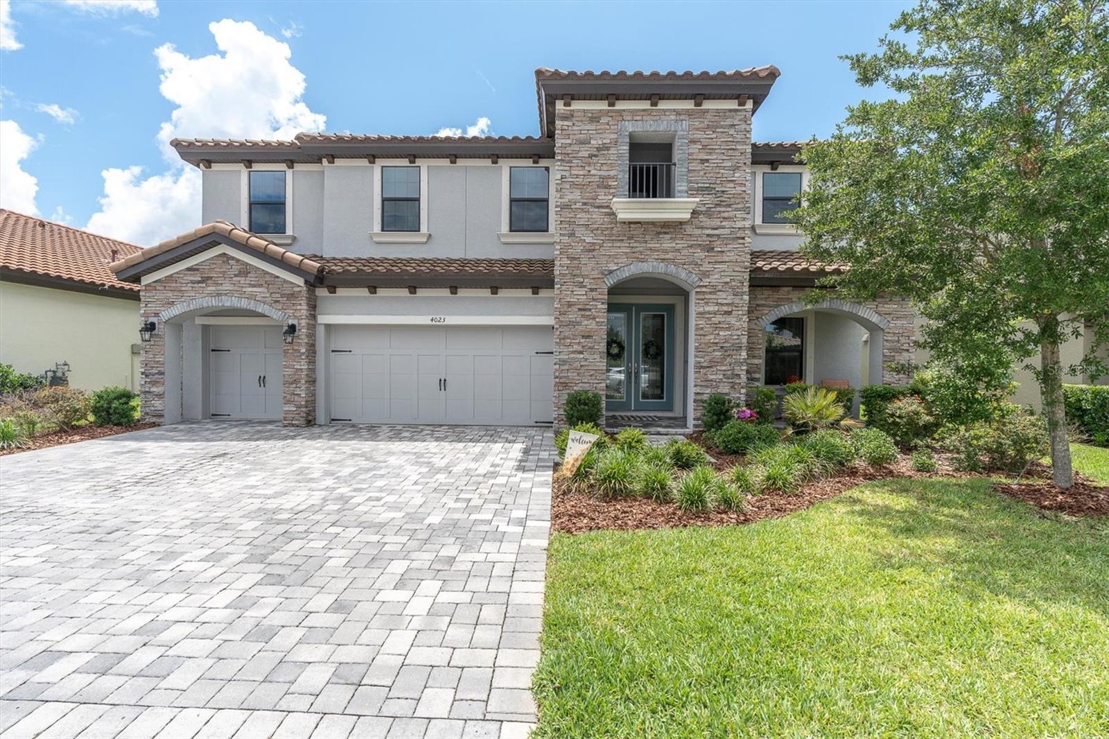 Single Family Residence in ODESSA, FL - Daniel Dourado