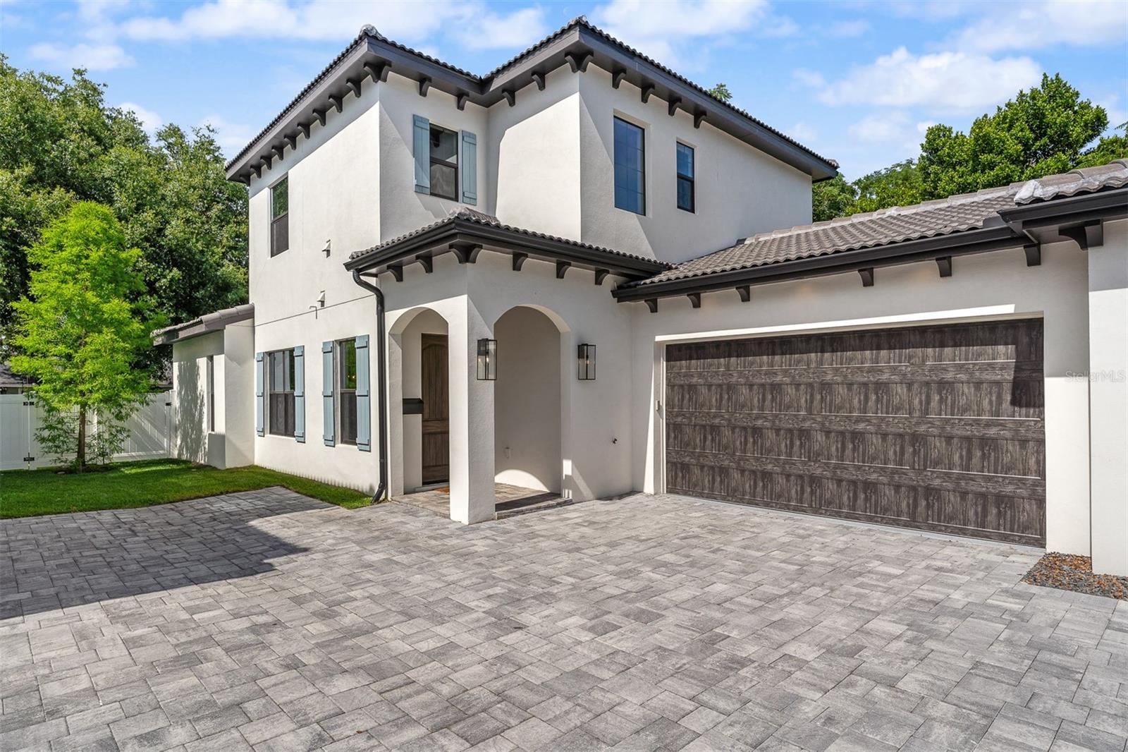 Single Family Residence in WINTER PARK, FL - Daniel Dourado