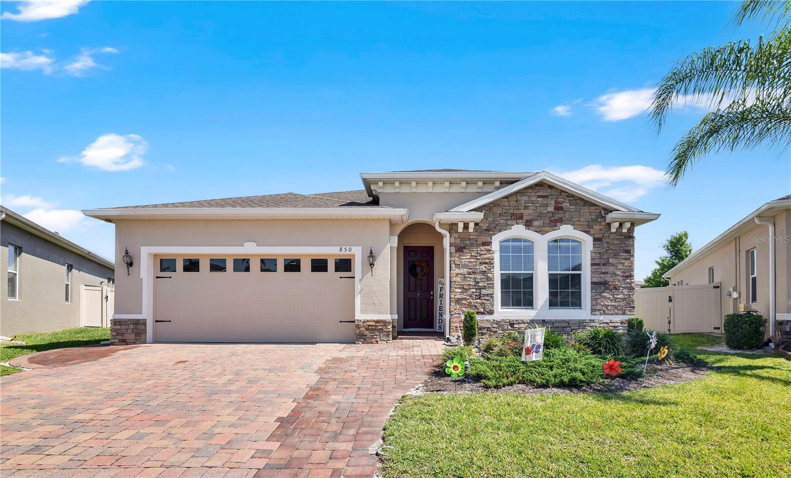 Single Family Residence in APOPKA, FL - Daniel Dourado