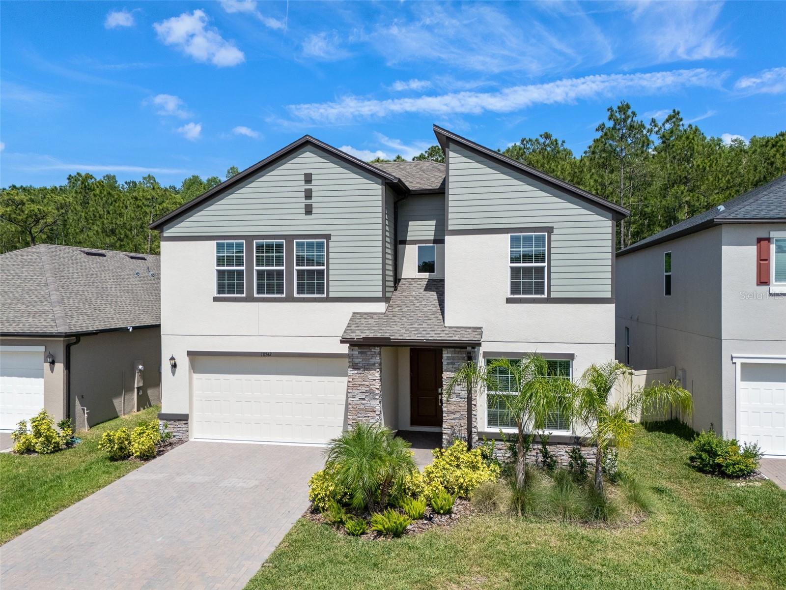 Single Family Residence em LUTZ, FL - Daniel Dourado