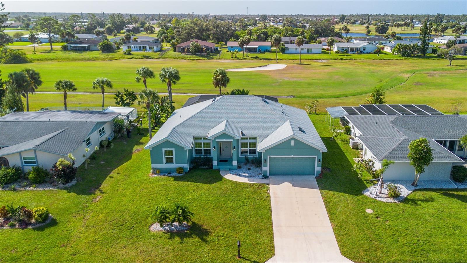 Single Family Residence in ROTONDA WEST, FL - Daniel Dourado