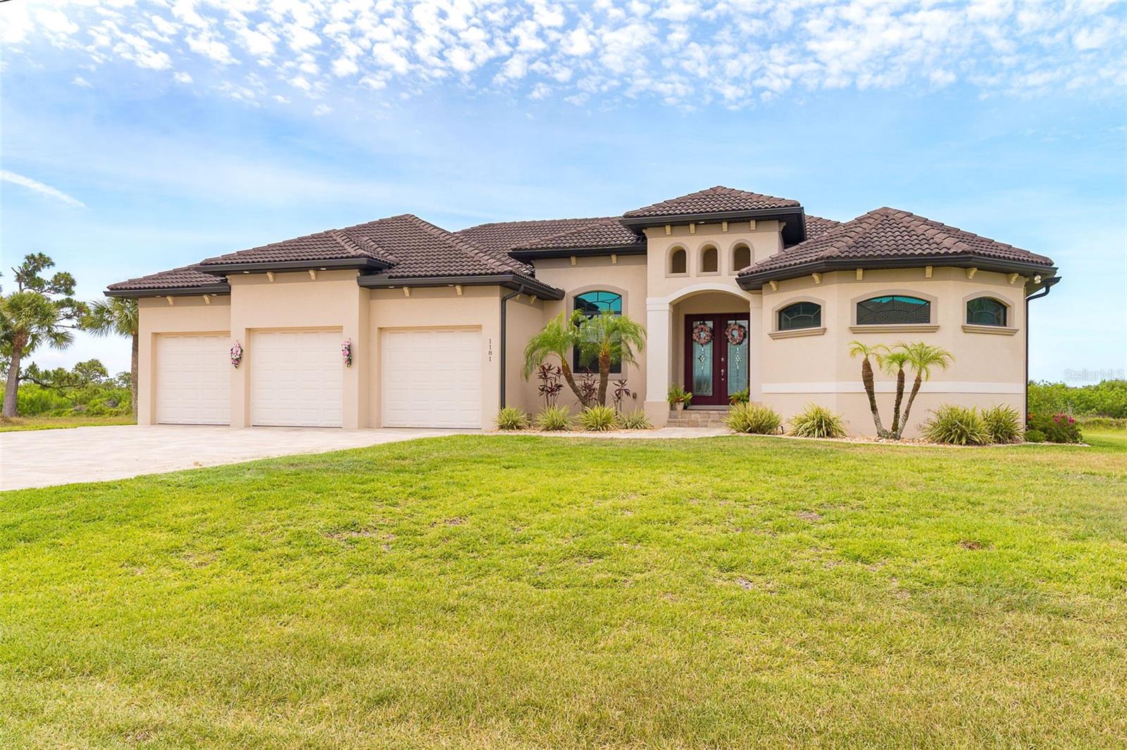 Single Family Residence in ROTONDA WEST, FL - Daniel Dourado