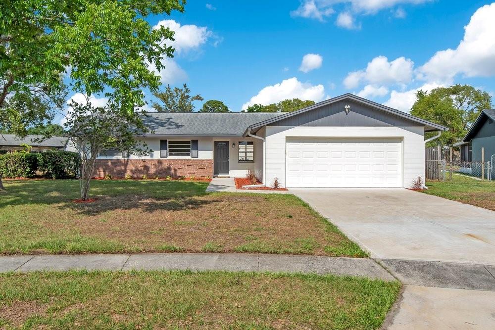 Single Family Residence in WINTER PARK, FL - Daniel Dourado