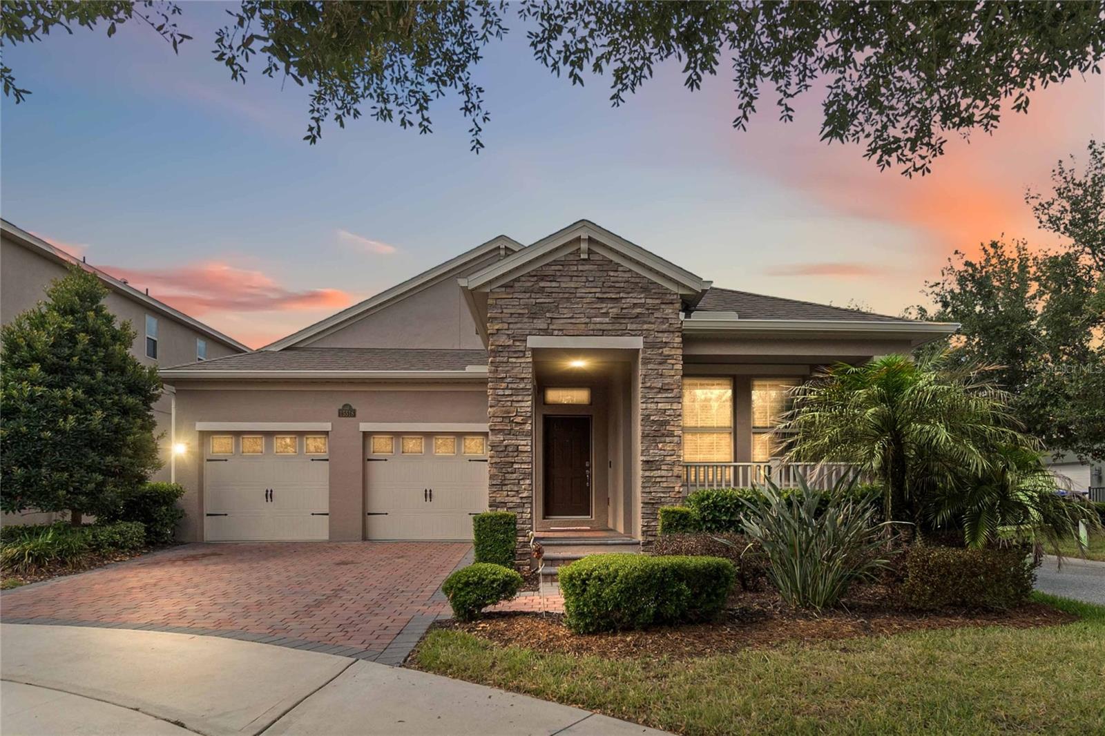 Single Family Residence em WINTER GARDEN, FL - Daniel Dourado