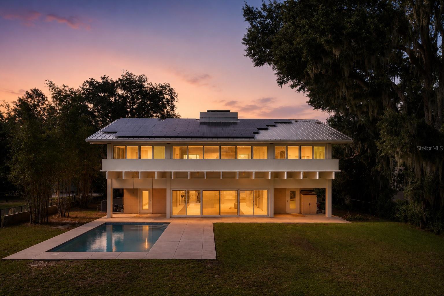 Single Family Residence in WINTER HAVEN, FL - Daniel Dourado