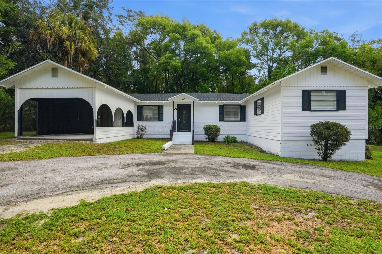 Single Family Residence em BROOKSVILLE, FL - Daniel Dourado