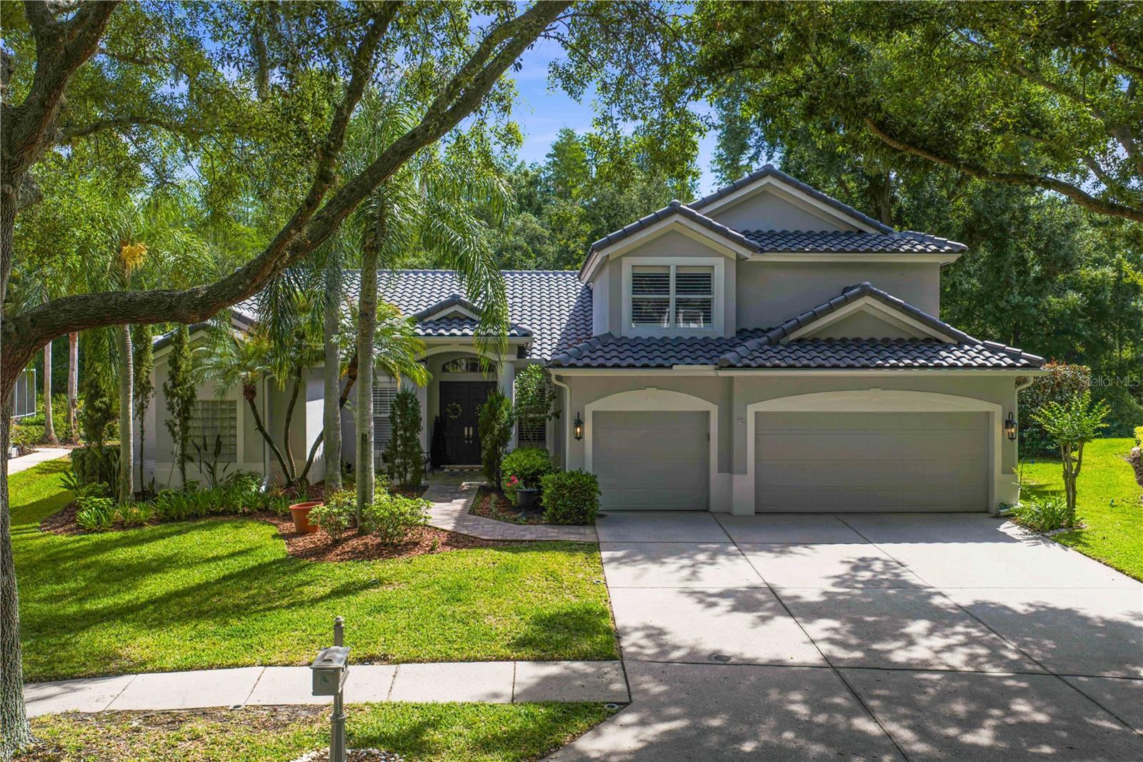 Single Family Residence in TAMPA, FL - Daniel Dourado