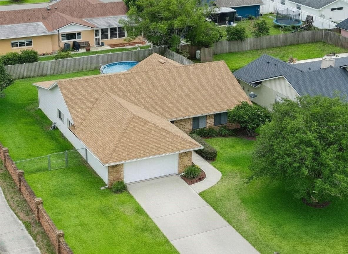 Single Family Residence in ORLANDO, FL - Daniel Dourado