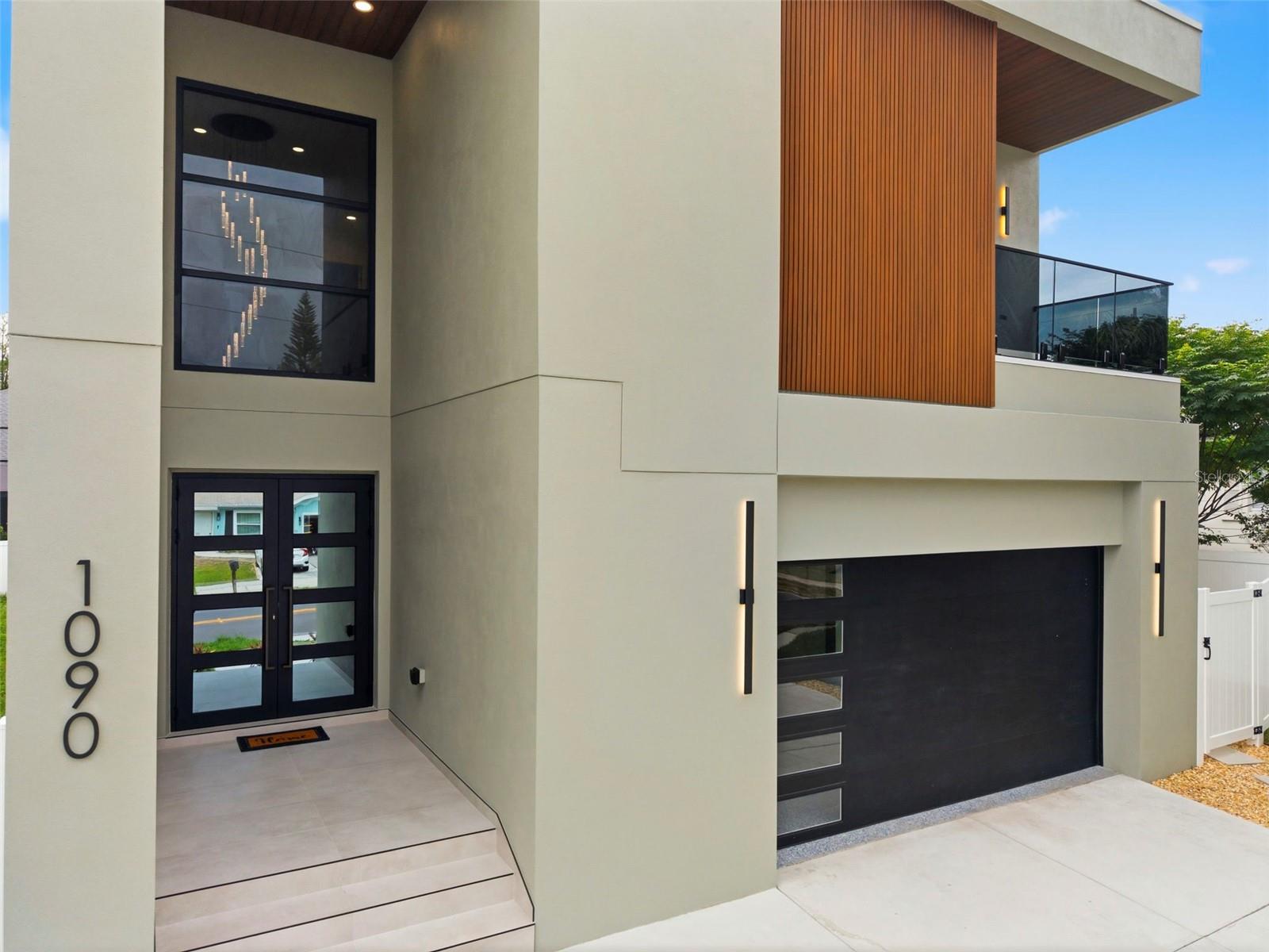 Single Family Residence in SAFETY HARBOR, FL - Daniel Dourado