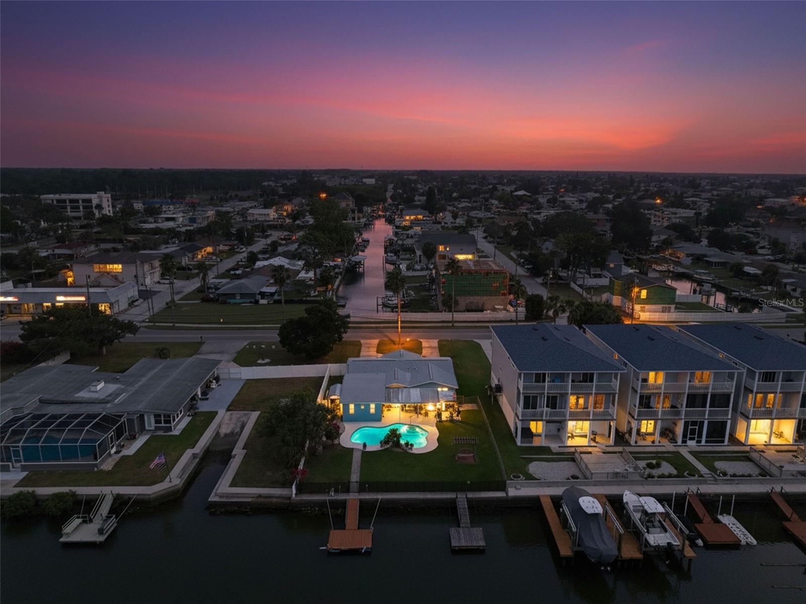 Single Family Residence in HUDSON, FL - Daniel Dourado