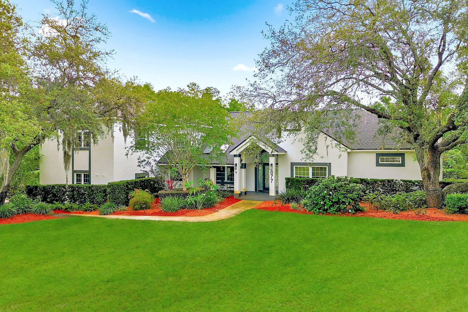 Single Family Residence in TARPON SPRINGS, FL - Daniel Dourado