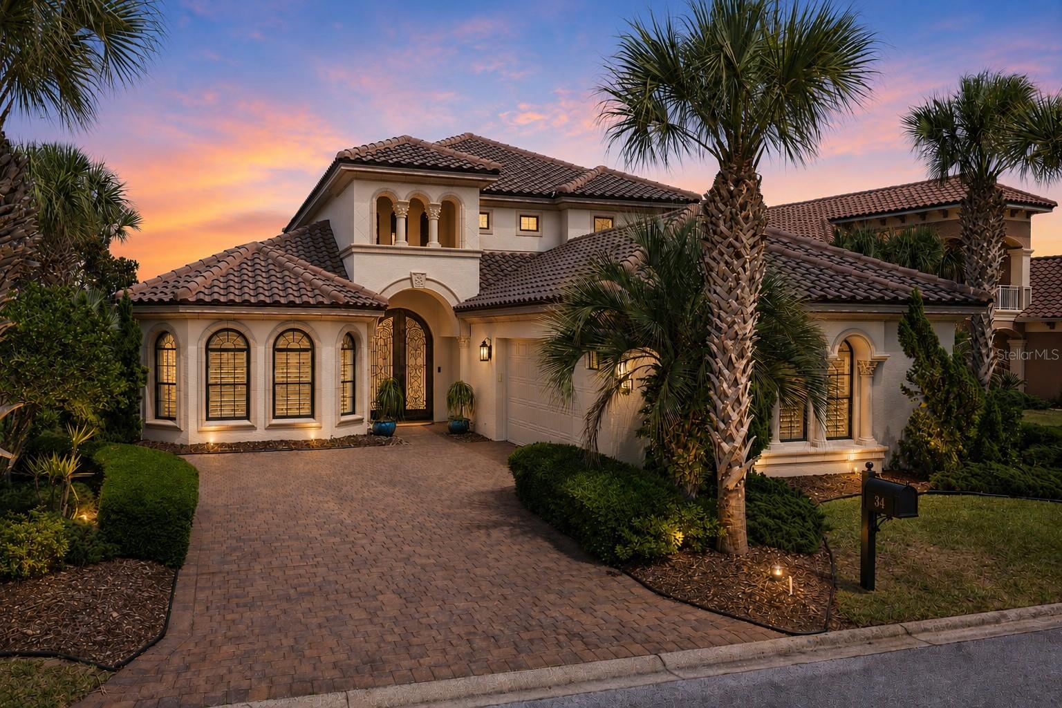 Single Family Residence in PALM COAST, FL - Daniel Dourado