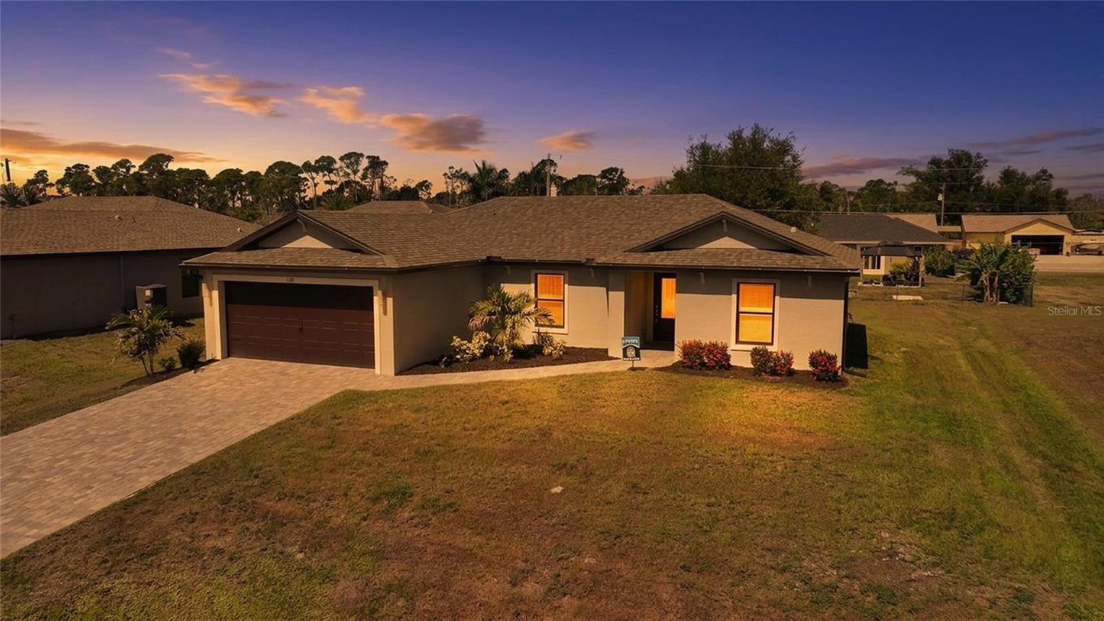 Single Family Residence in PORT CHARLOTTE, FL - Daniel Dourado