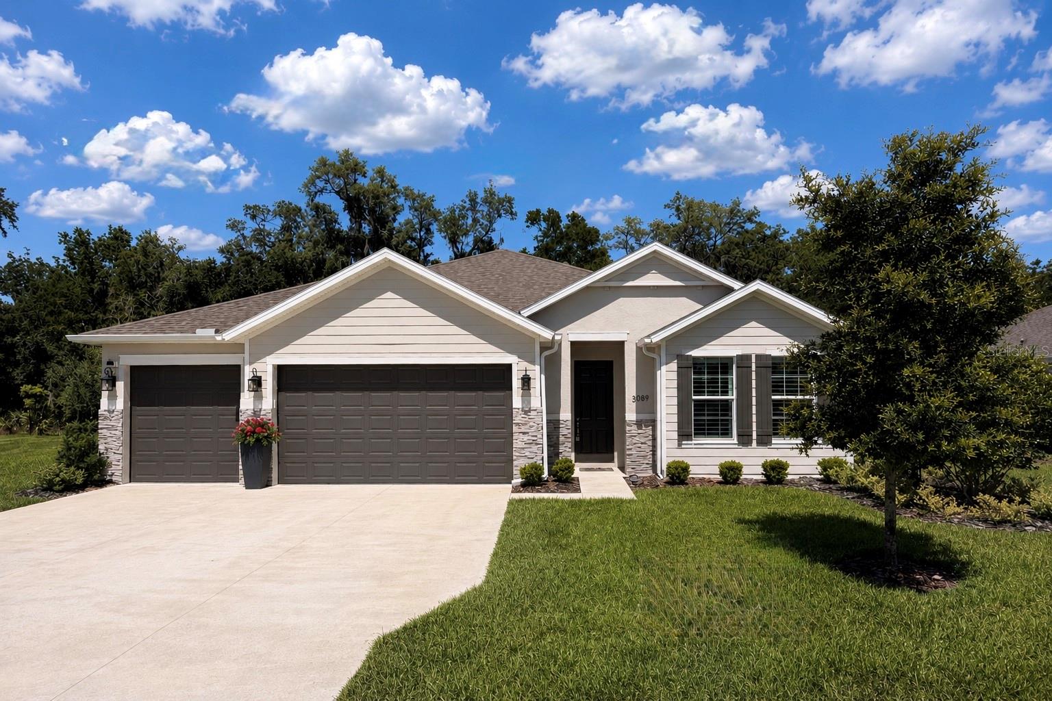 Single Family Residence em ORMOND BEACH, FL - Daniel Dourado