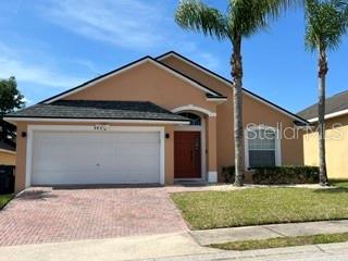 Single Family Residence in DAVENPORT, FL - Daniel Dourado