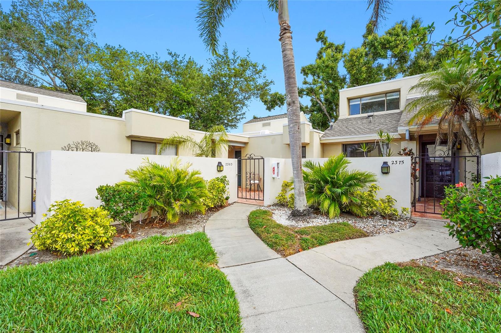 Condominium in SARASOTA, FL - Daniel Dourado