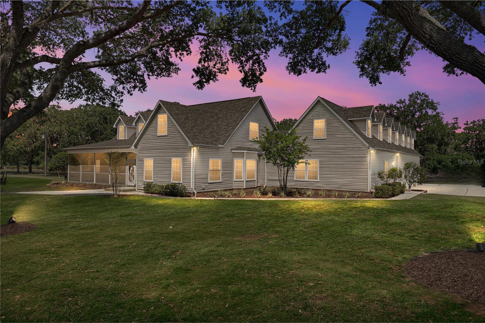 Single Family Residence in DADE CITY, FL - Daniel Dourado