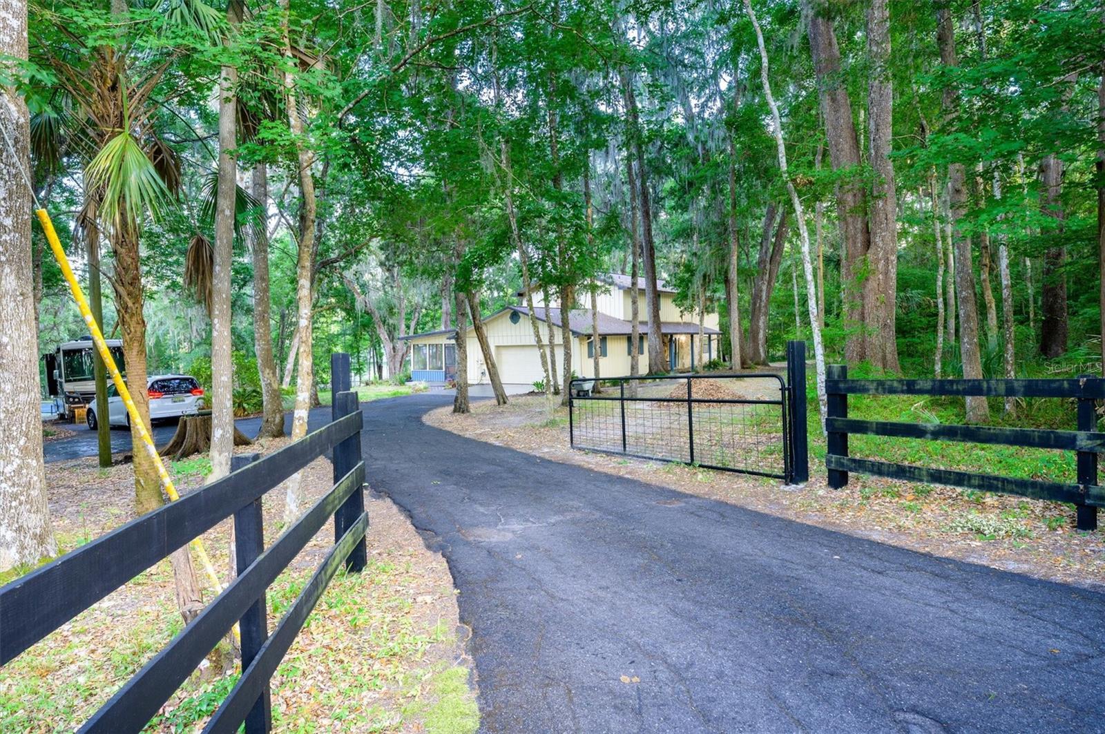 Single Family Residence em BROOKSVILLE, FL - Daniel Dourado