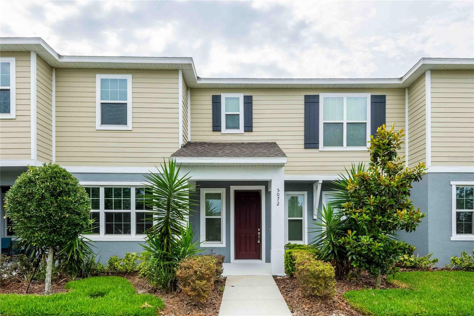 Townhouse in WESLEY CHAPEL, FL - Daniel Dourado