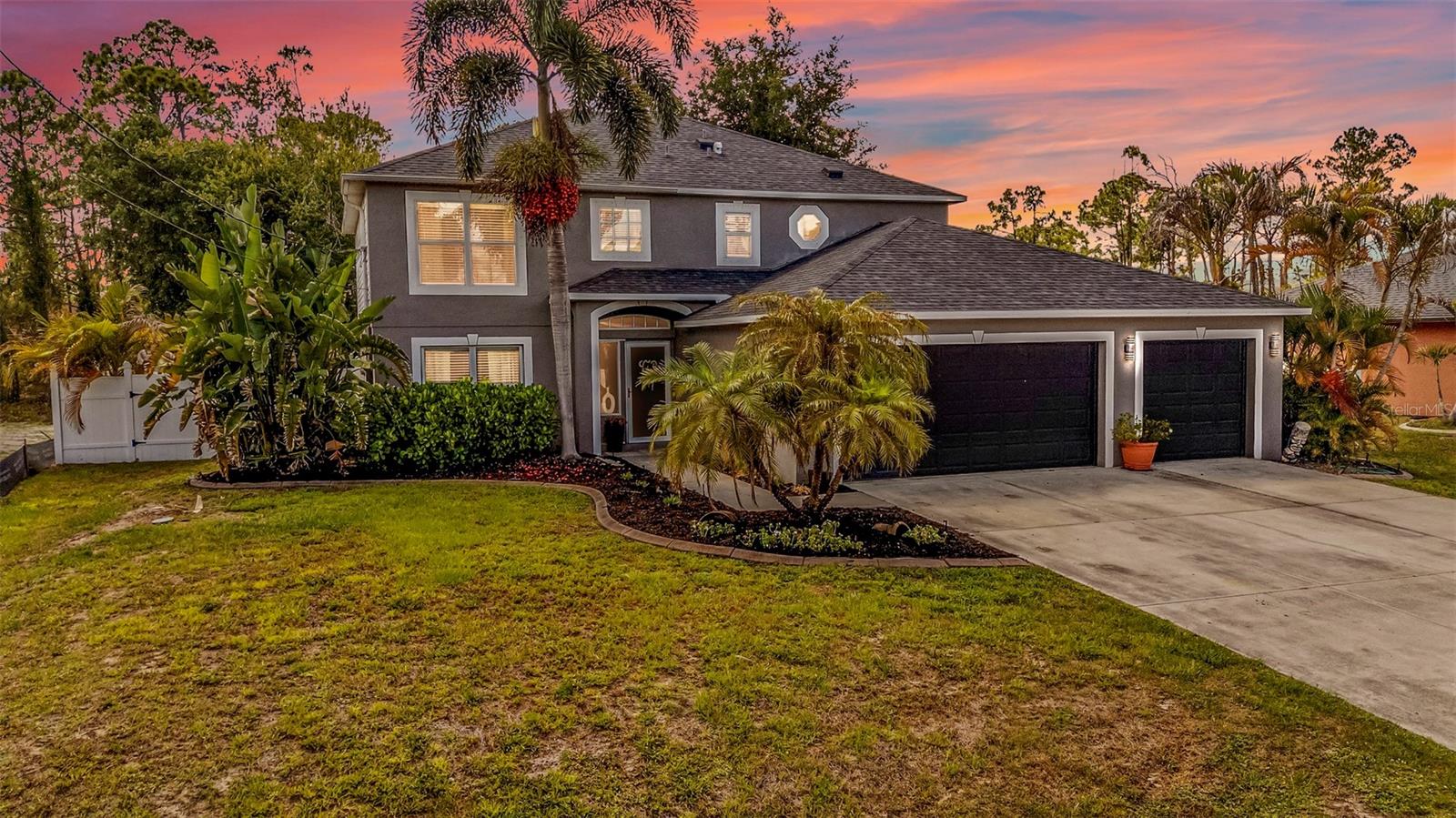 Single Family Residence in NORTH PORT, FL - Daniel Dourado
