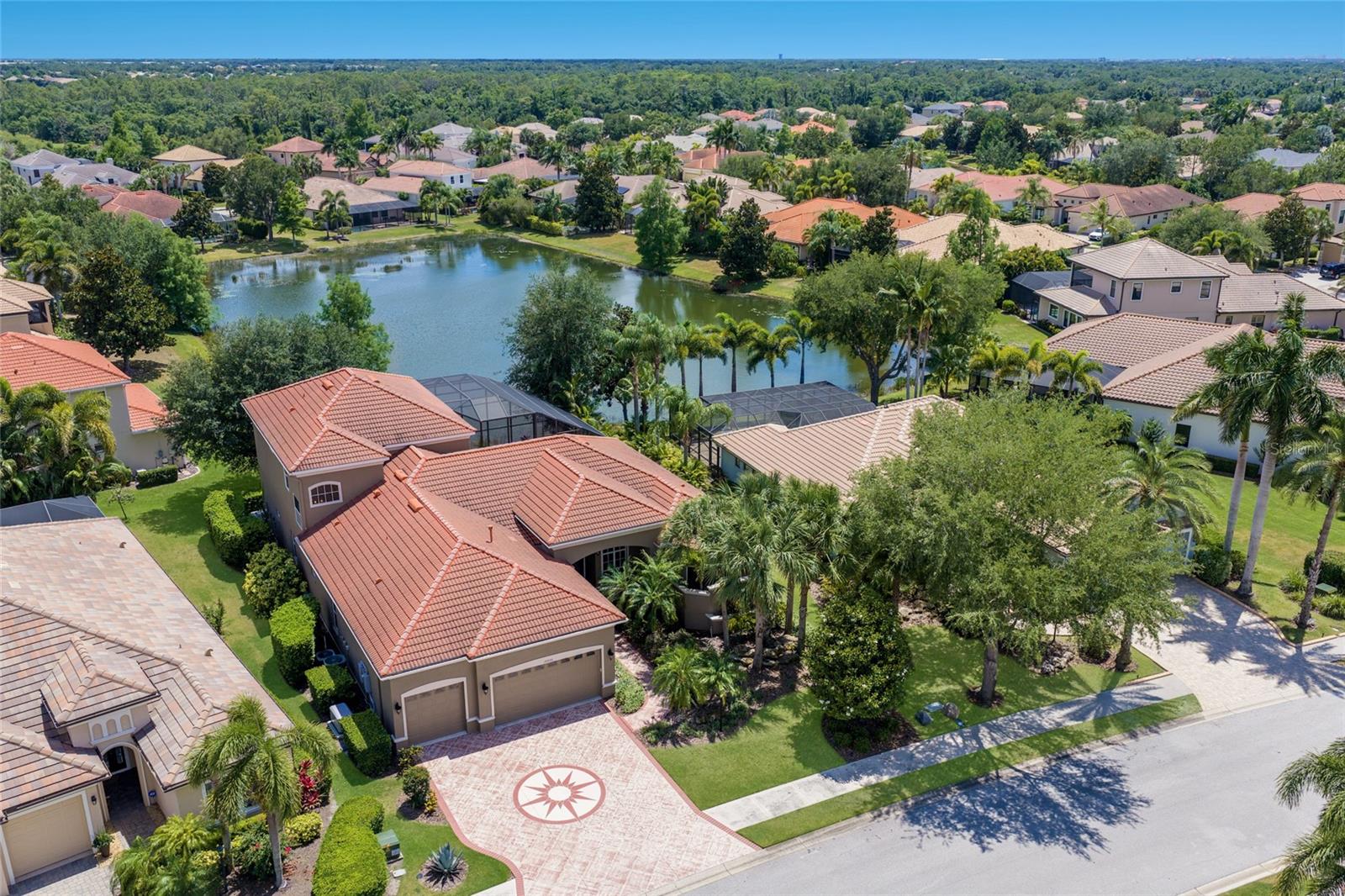 Single Family Residence em LAKEWOOD RANCH, FL - Daniel Dourado