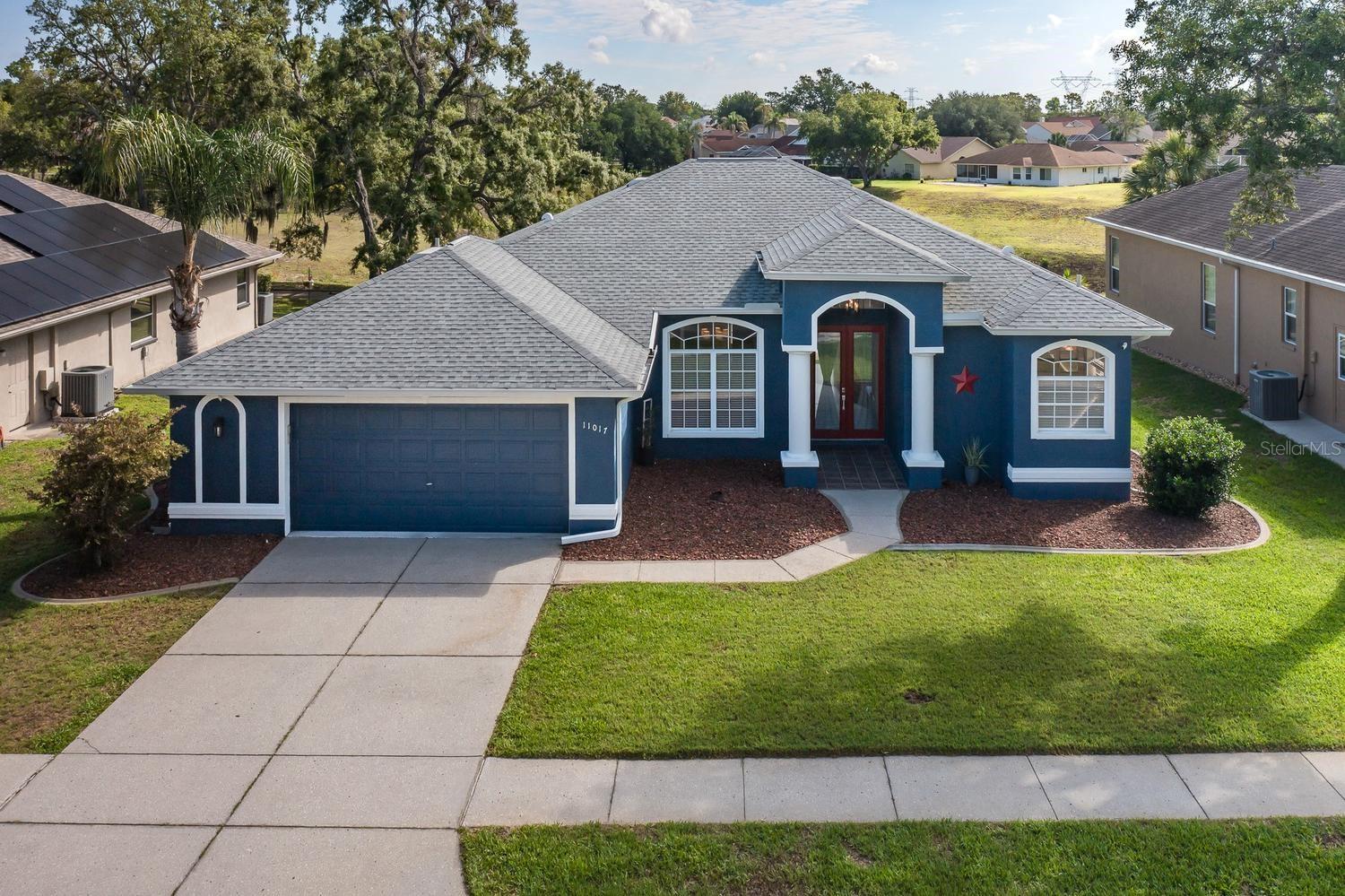 Single Family Residence em SPRING HILL, FL - Daniel Dourado