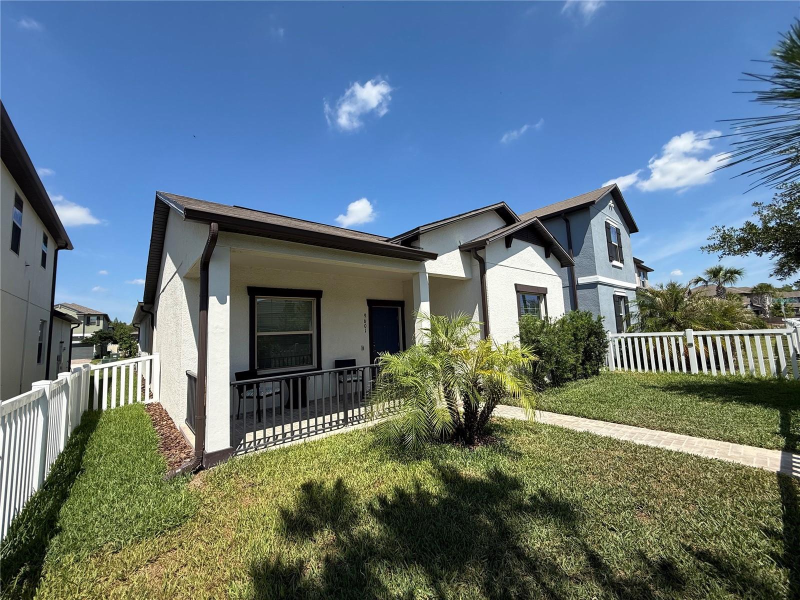 Single Family Residence em LAND O LAKES, FL - Daniel Dourado
