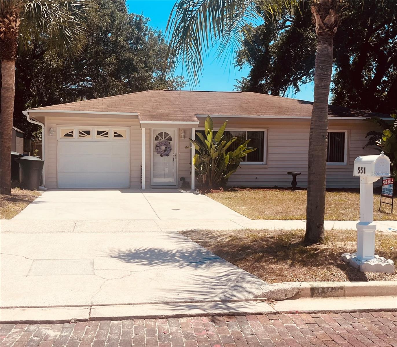 Single Family Residence em DUNEDIN, FL - Daniel Dourado