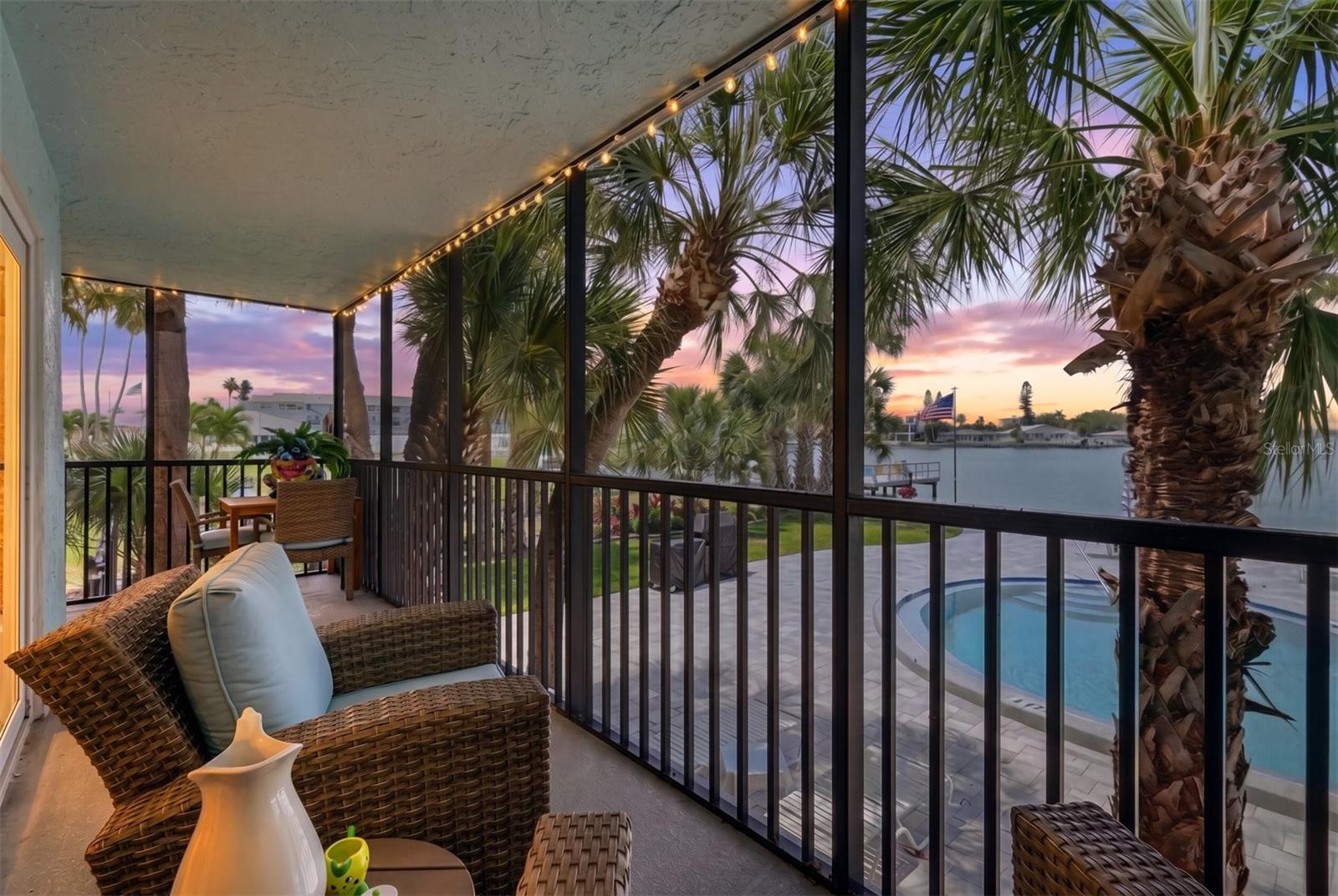 Condominium em SOUTH PASADENA, FL - Daniel Dourado