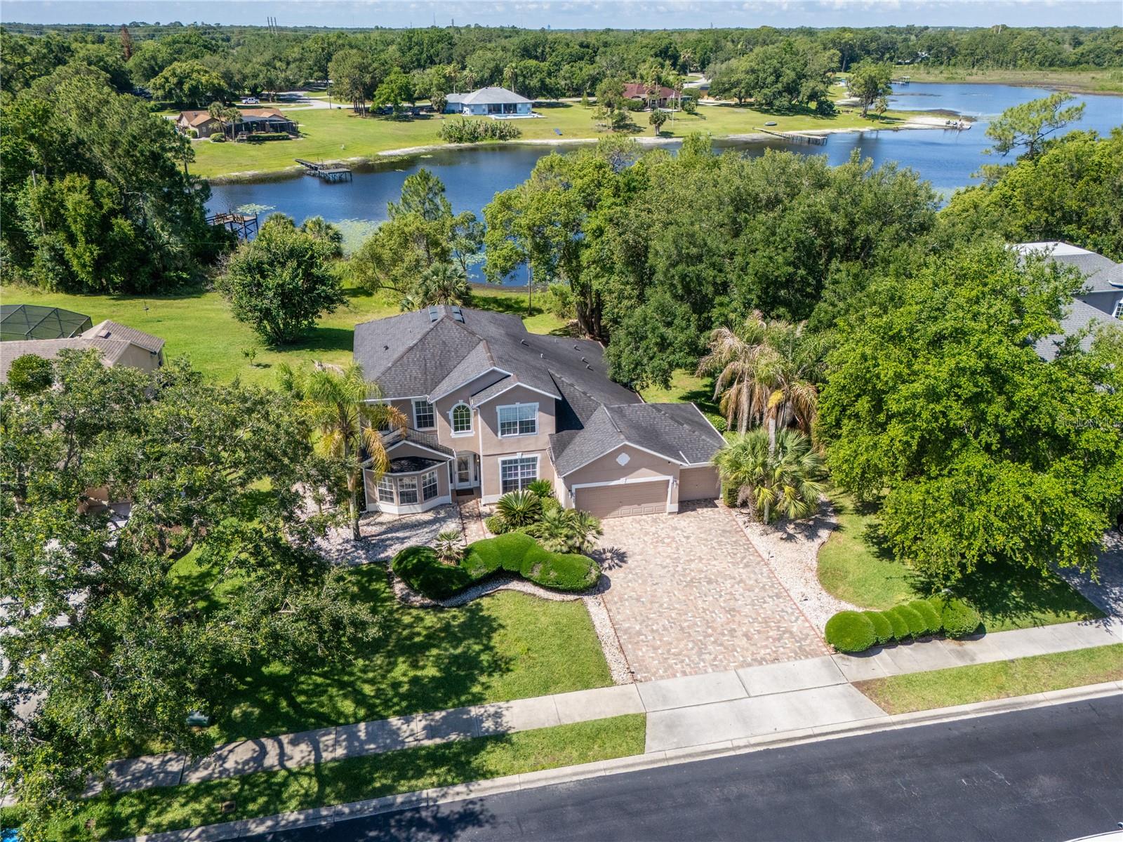 Single Family Residence em LAKE MARY, FL - Daniel Dourado