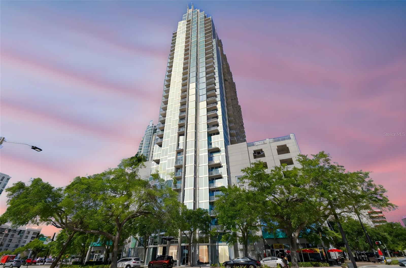 Condominium in TAMPA, FL - Daniel Dourado