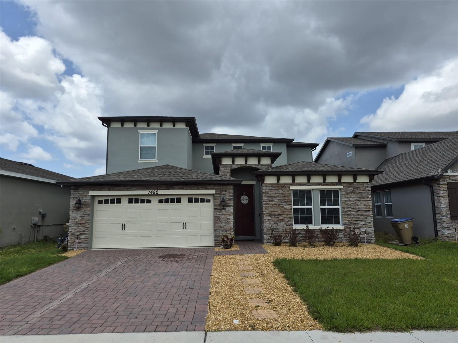 Single Family Residence in ST CLOUD, FL - Daniel Dourado