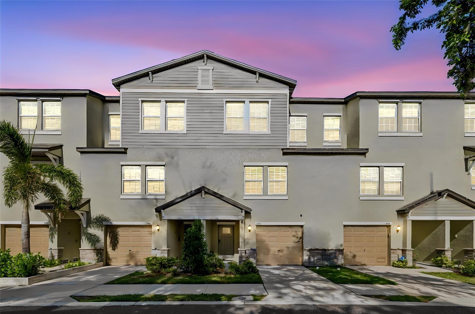 Townhouse in TAMPA, FL - Daniel Dourado