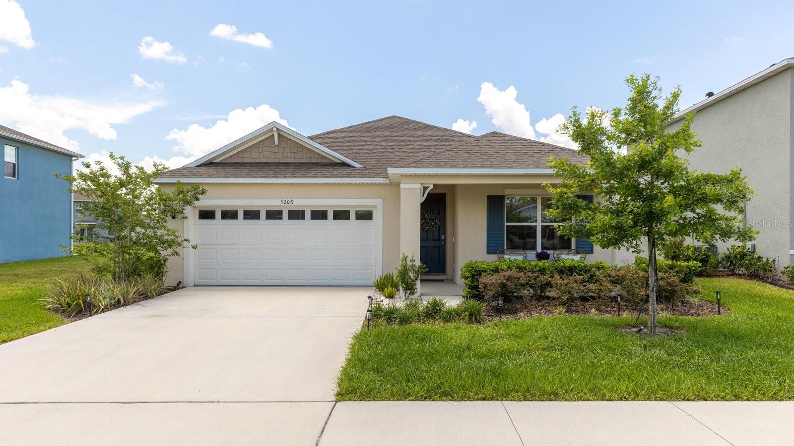 Single Family Residence em MOUNT DORA, FL - Daniel Dourado