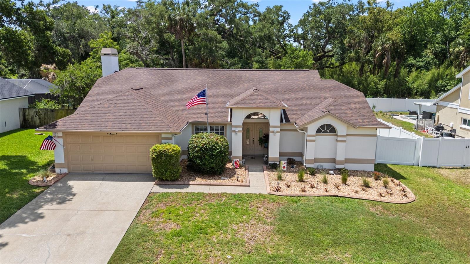 Single Family Residence in PLANT CITY, FL - Daniel Dourado