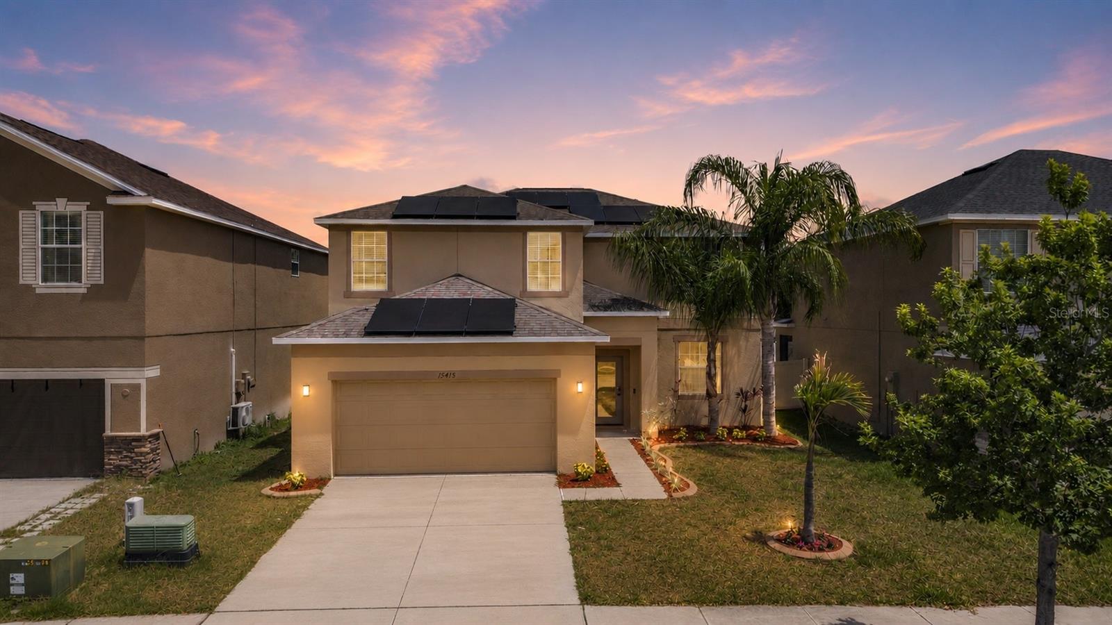 Single Family Residence in RUSKIN, FL - Daniel Dourado