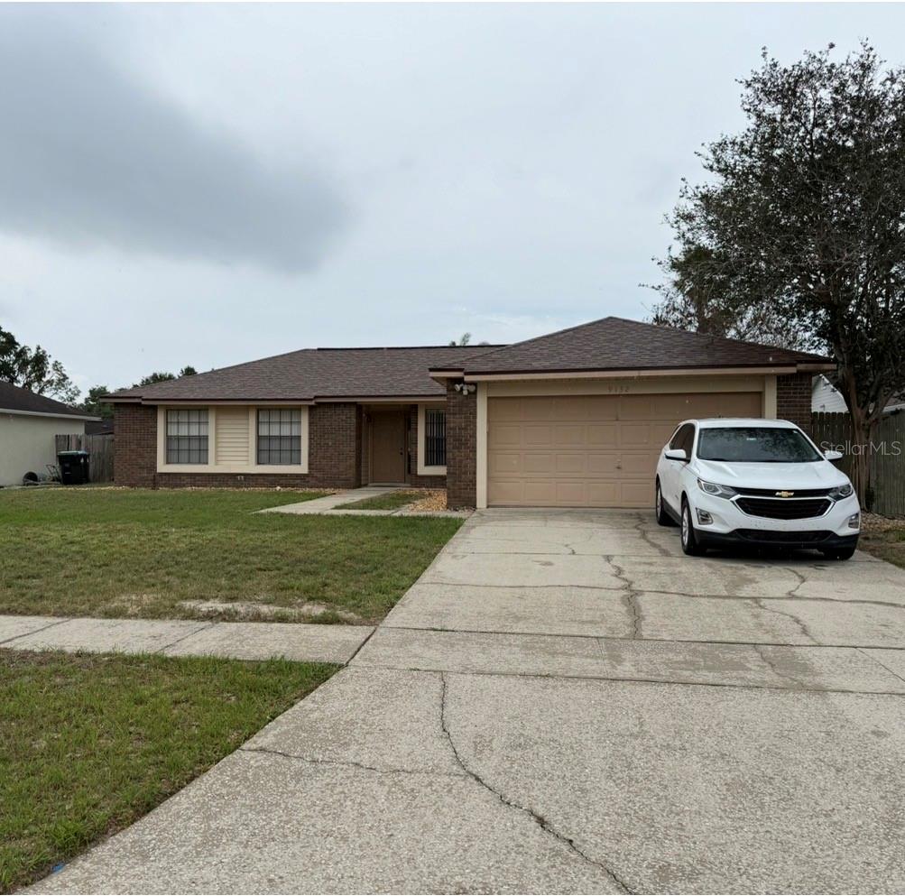 Single Family Residence in ORLANDO, FL - Daniel Dourado