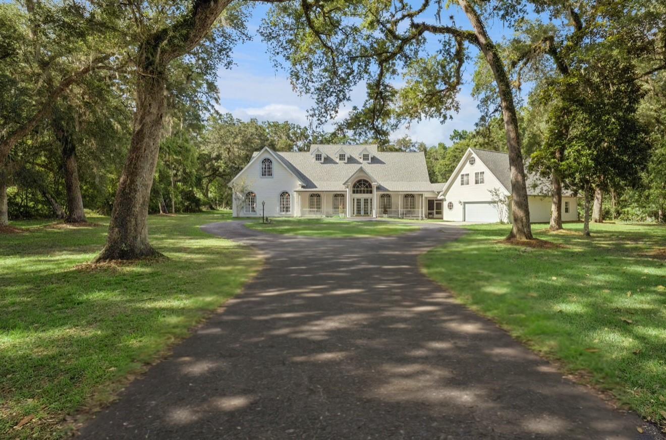 Single Family Residence em BROOKSVILLE, FL - Daniel Dourado