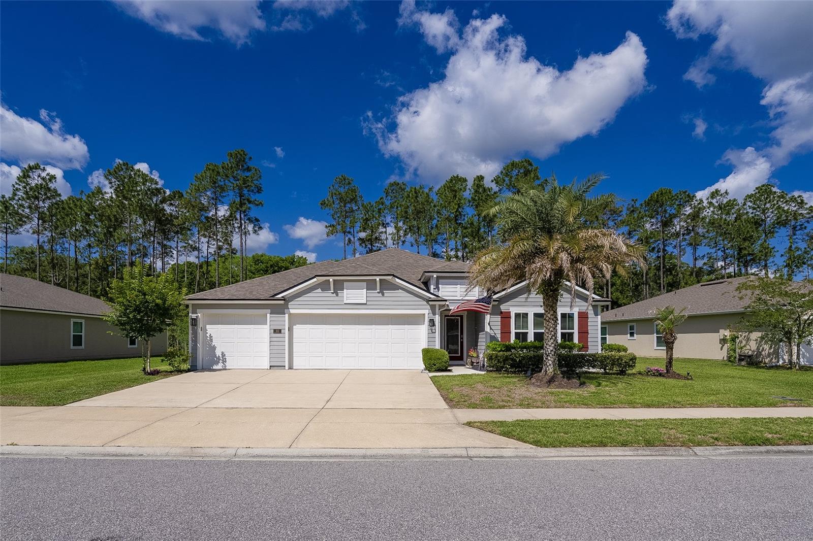 Single Family Residence in PALM COAST, FL - Daniel Dourado