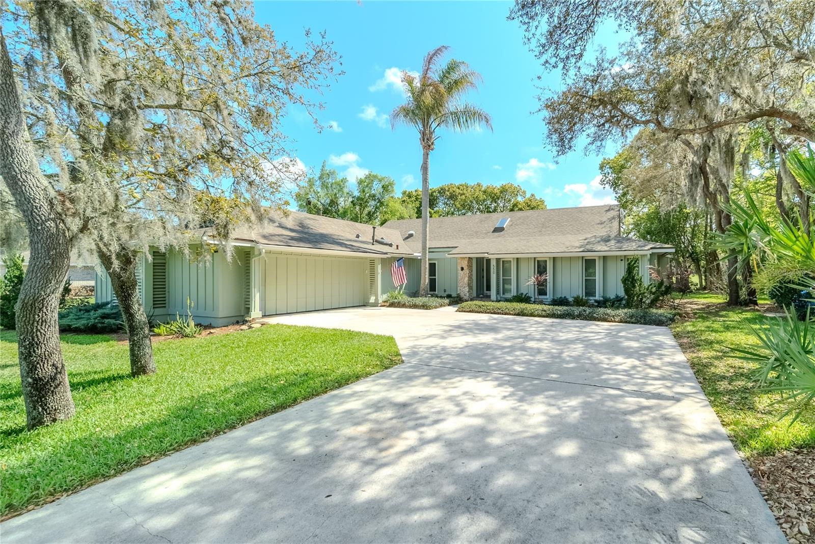 Single Family Residence in NEW SMYRNA BEACH, FL - Daniel Dourado