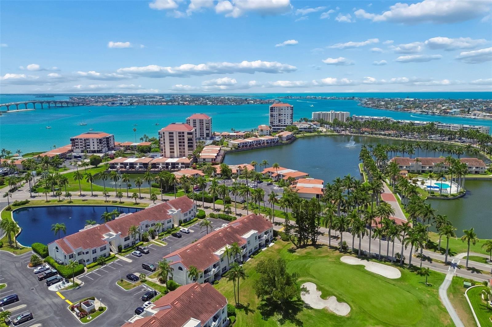 Condominium em ST PETERSBURG, FL - Daniel Dourado