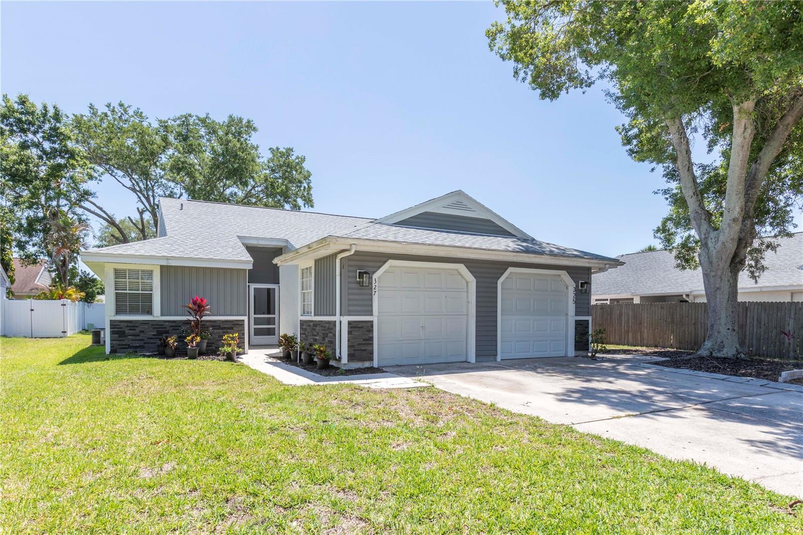 Condominium em PALM HARBOR, FL - Daniel Dourado