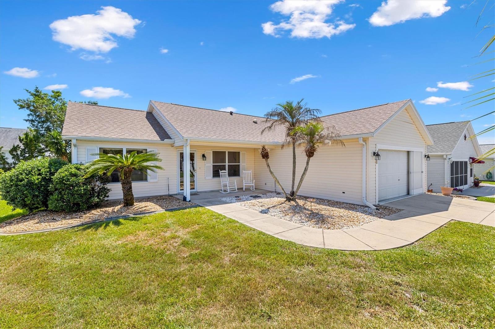 Single Family Residence in THE VILLAGES, FL - Daniel Dourado