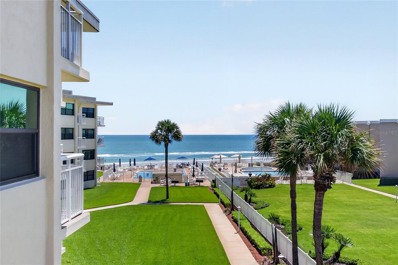 Condominium in NEW SMYRNA BEACH, FL - Daniel Dourado