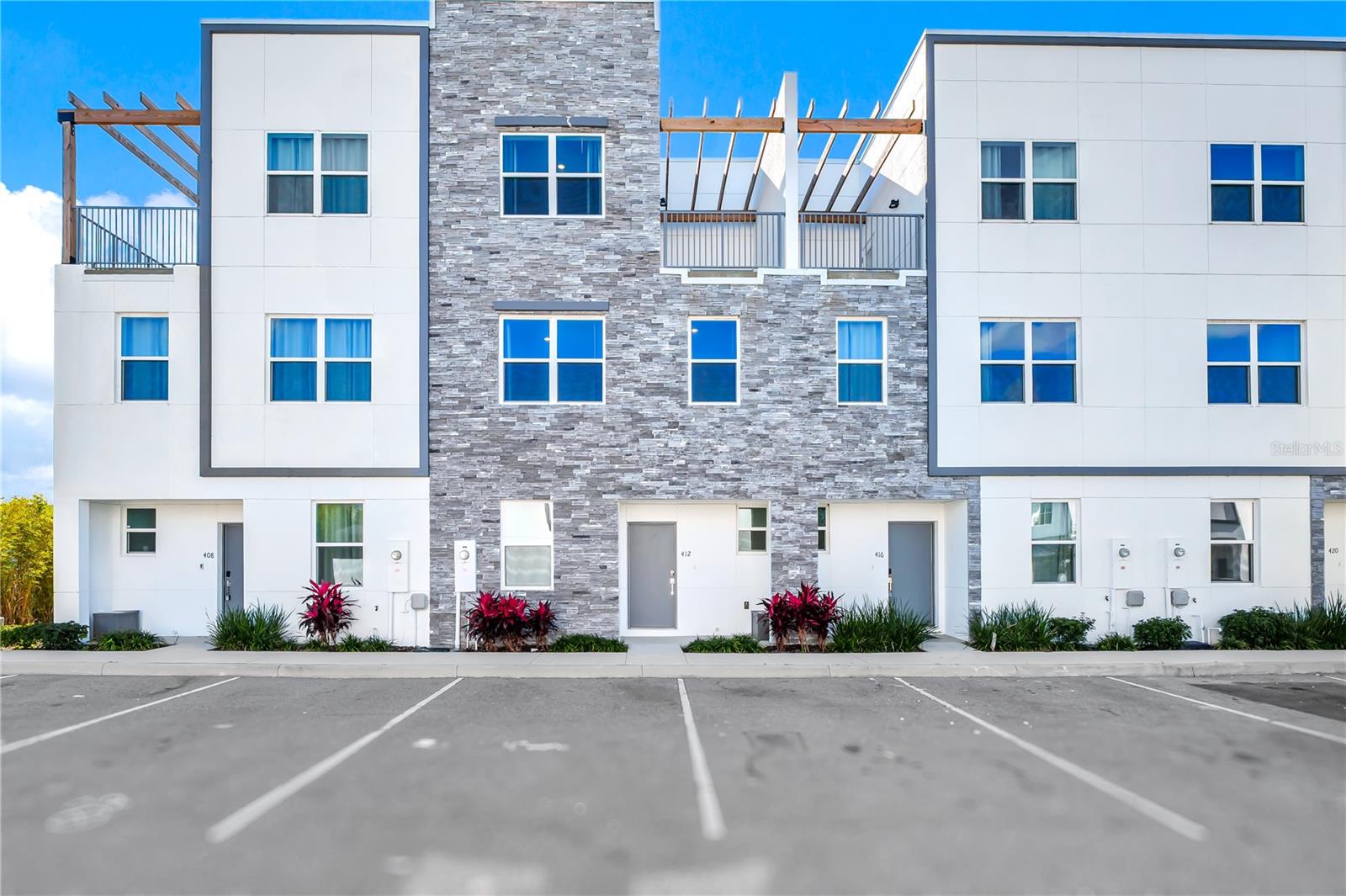 Townhouse in DAVENPORT, FL - Daniel Dourado