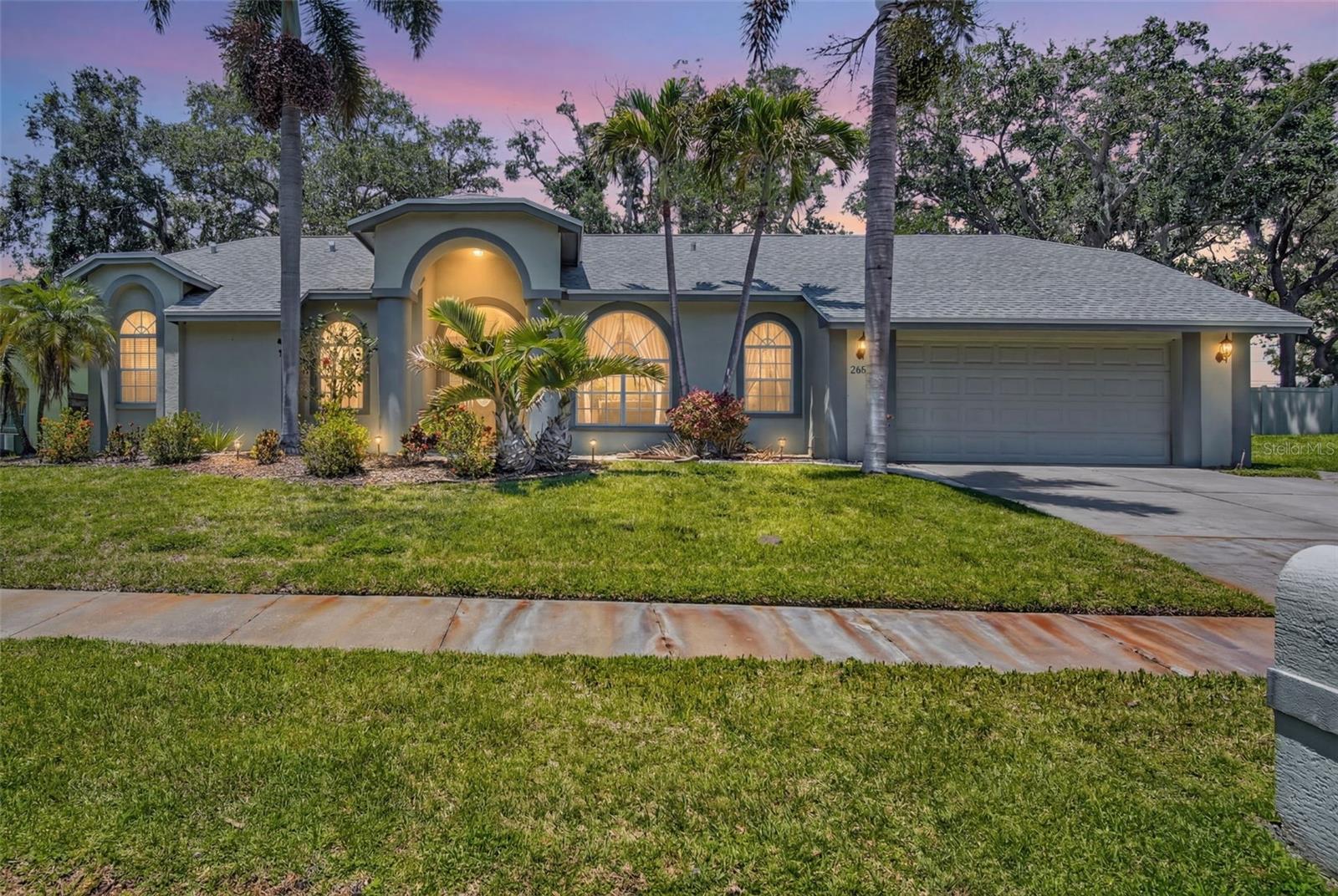 Single Family Residence em DUNEDIN, FL - Daniel Dourado