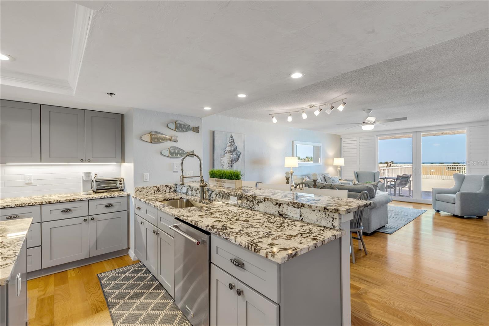 Condominium in NEW SMYRNA BEACH, FL - Daniel Dourado