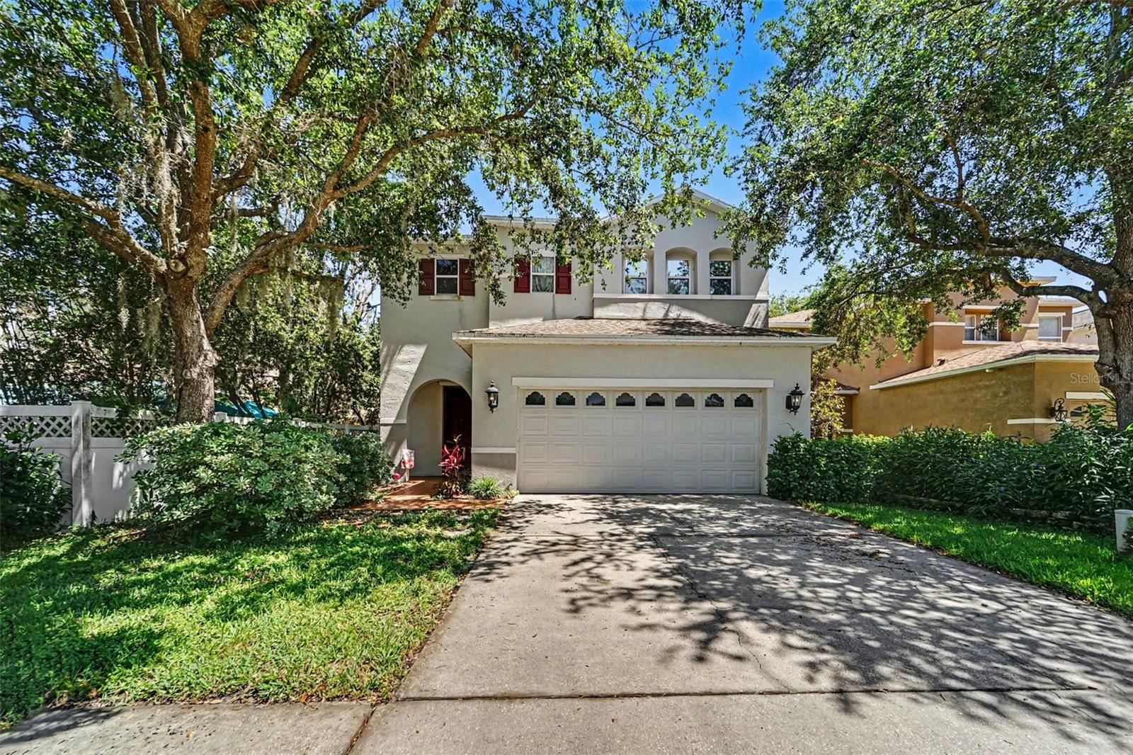Single Family Residence in WESLEY CHAPEL, FL - Daniel Dourado